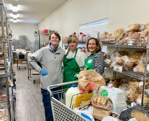 Stubbs Dental Bountiful Food Pantry Donation