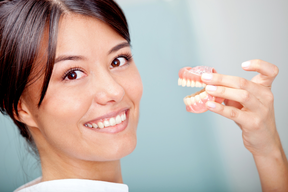 5 Facts You Should Understand About Dental Implants, Dentures, and Bridges
